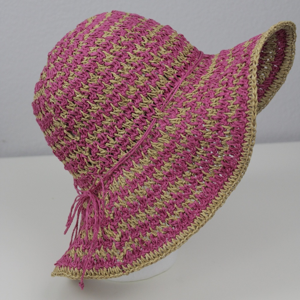 SALE 2 NINE WEST FLOPPY HAT BLACK & FUSCHIA